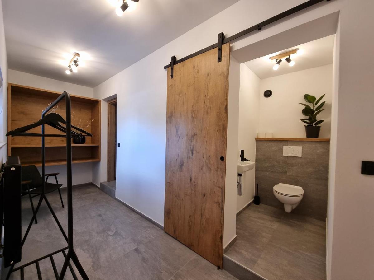 Pri Karlu Rooms & More Máribor Exterior foto